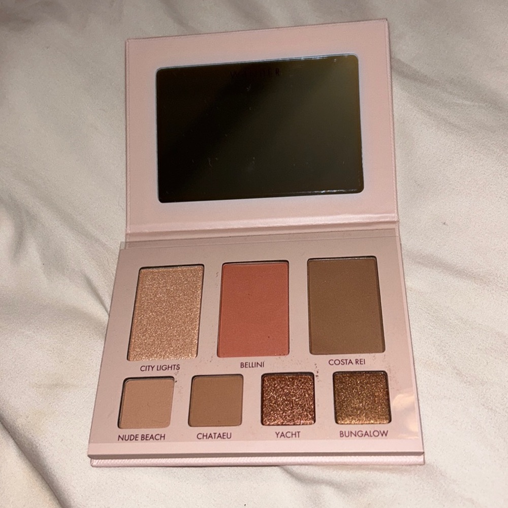 Wander Beauty Getaway Eye and Face Pallete NEVER USED